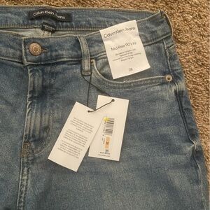 Calvin Klein women’s jeans NWT size 2